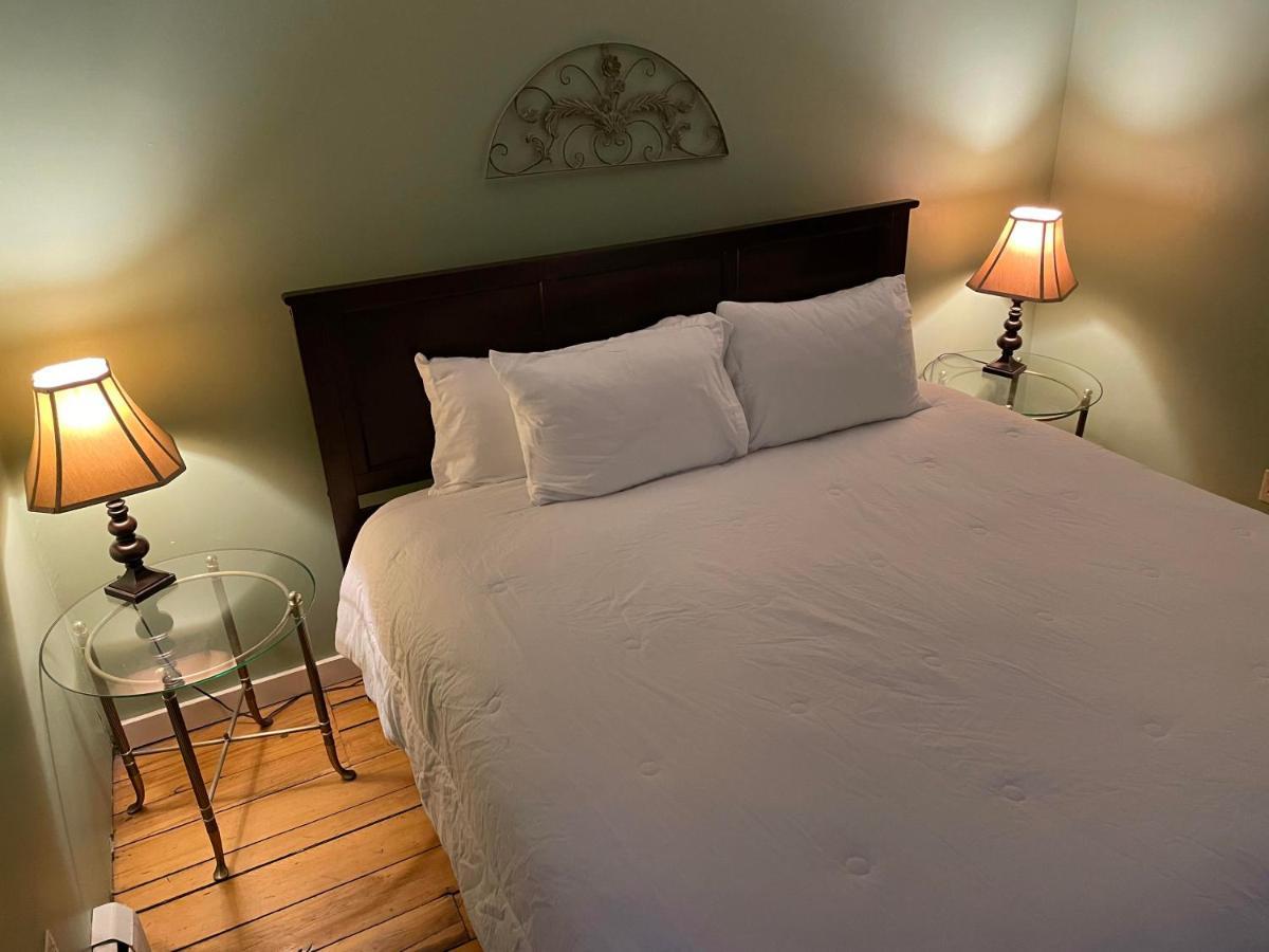 Smugglers Notch Inn Jeffersonville ภายนอก รูปภาพ