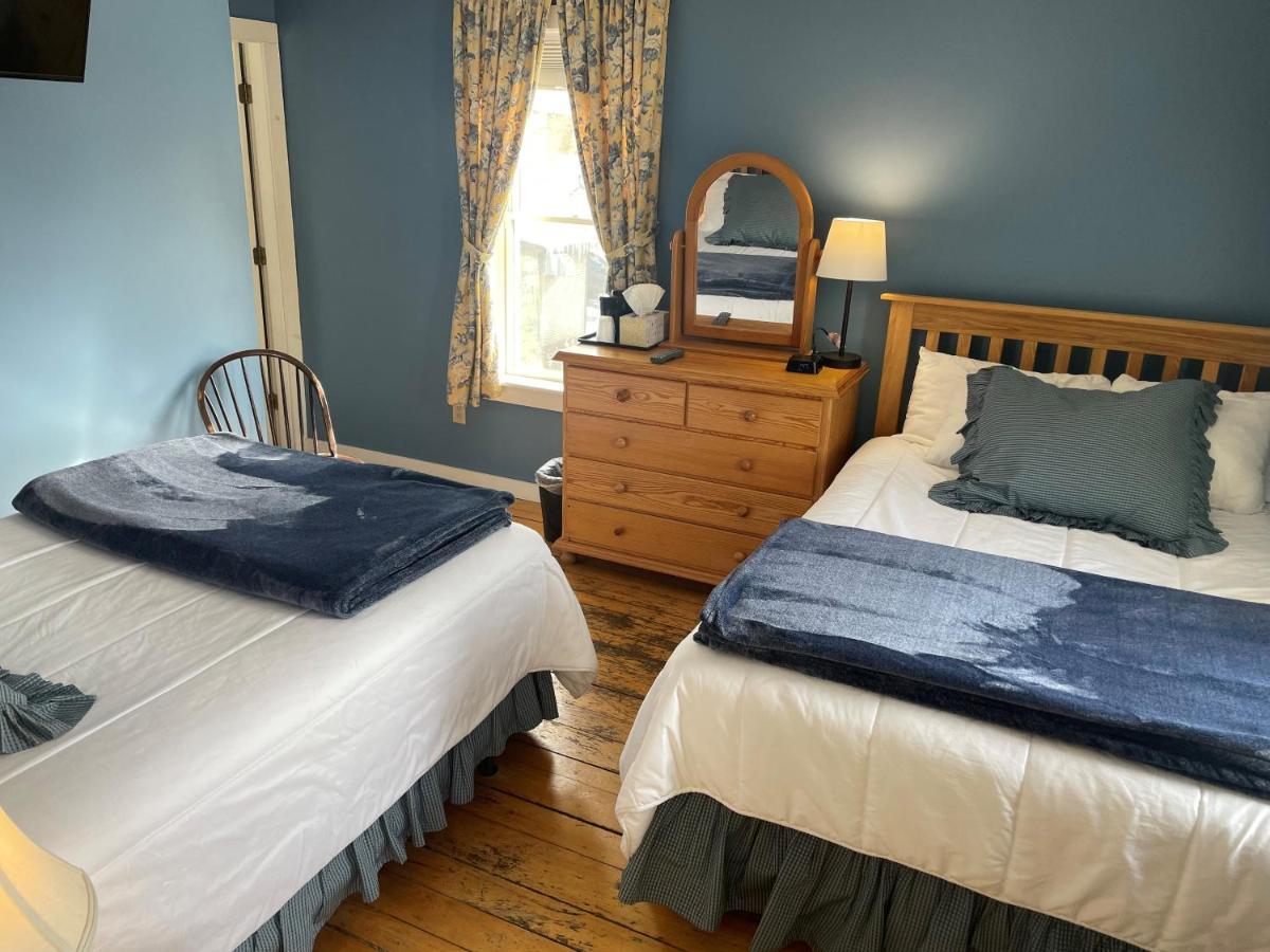 Smugglers Notch Inn Jeffersonville ภายนอก รูปภาพ