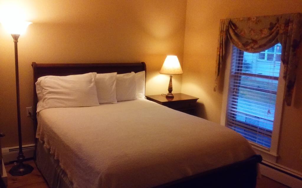 Smugglers Notch Inn Jeffersonville ภายนอก รูปภาพ