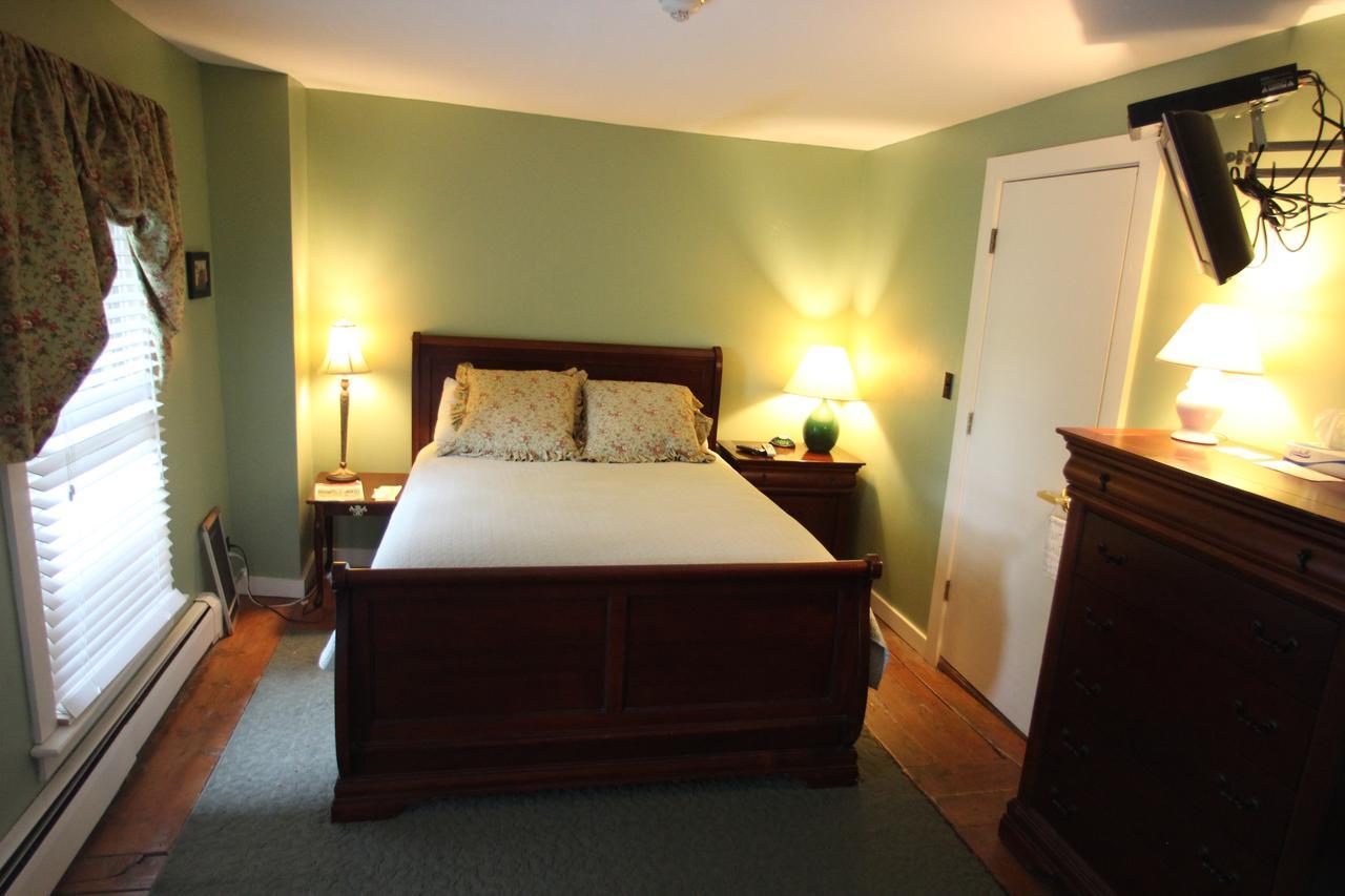 Smugglers Notch Inn Jeffersonville ภายนอก รูปภาพ