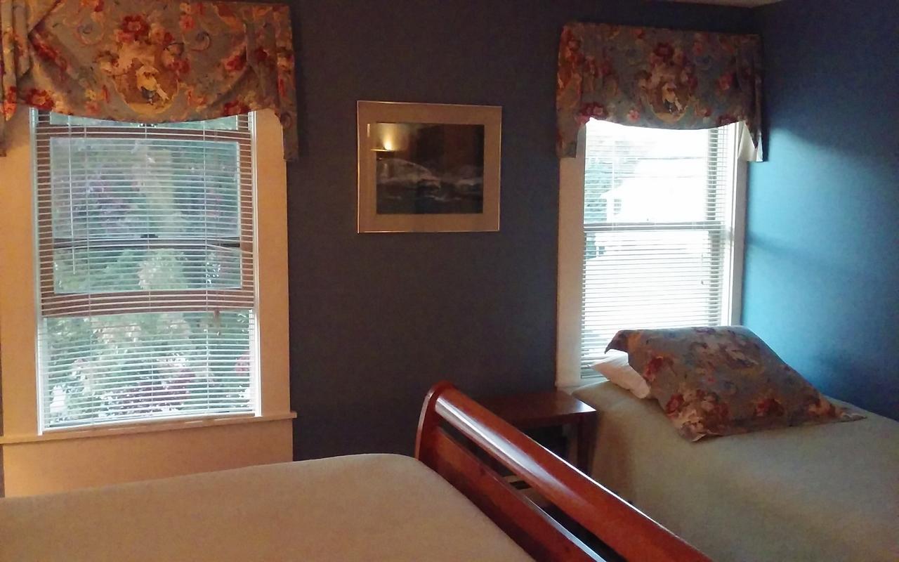 Smugglers Notch Inn Jeffersonville ภายนอก รูปภาพ