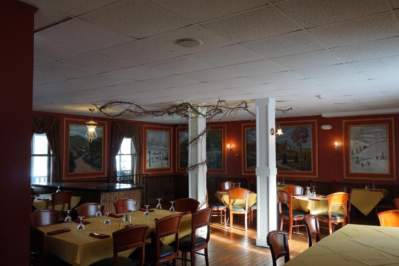 Smugglers Notch Inn Jeffersonville ภายนอก รูปภาพ